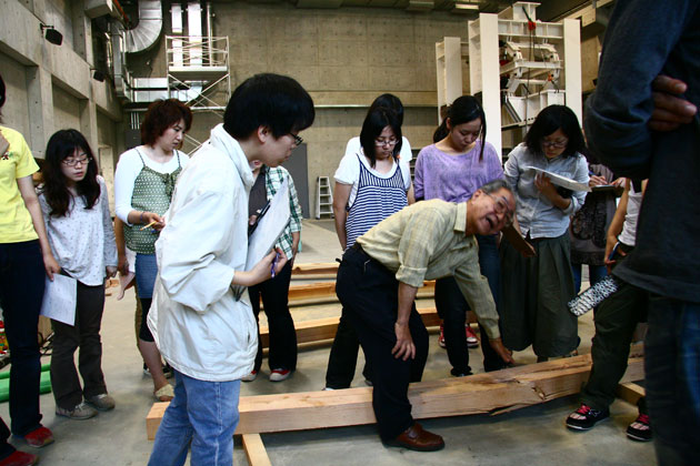建築学科3年生 建築材料実験