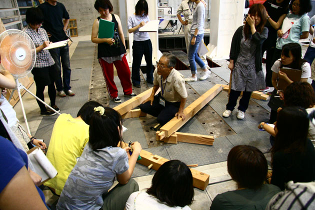 建築学科3年生 建築材料実験