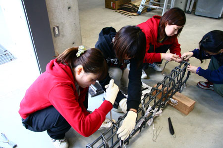 建築学科3年生 建築材料実験