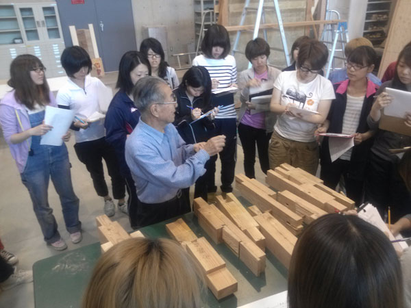 建築学科3年生 建築材料実験