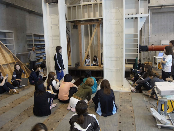 建築学科3年生 建築材料実験