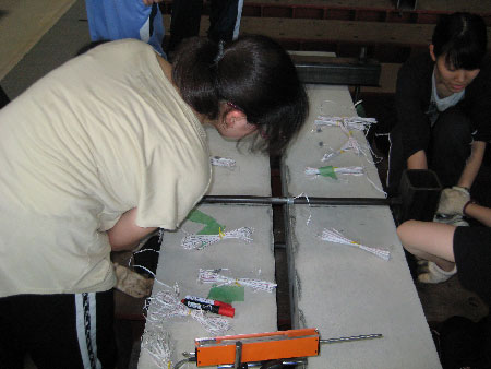 建築学科3年生 建築材料実験