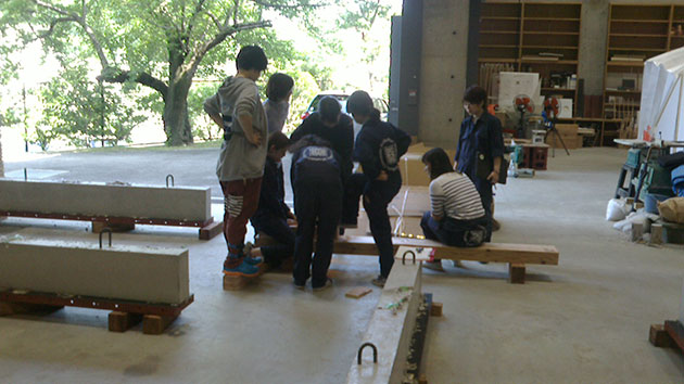 建築学科3年生 建築材料実験